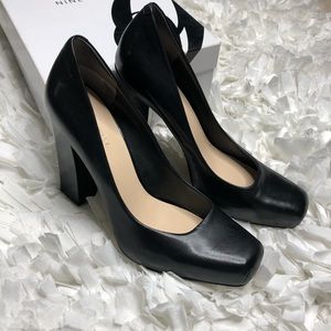 🖤 Nine West Black Leather heels